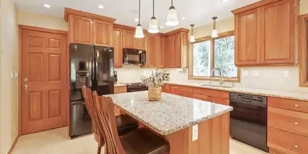 Image 2: 08 Kitchen.jpg Image 2: 08 Kitchen.jpg