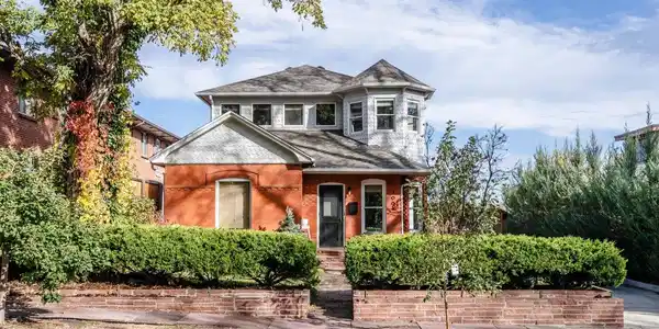 1009 Portland Pl