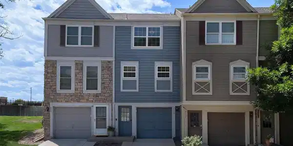 8259 S Fillmore Cir