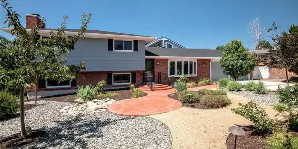 2226 Glenwood Cir