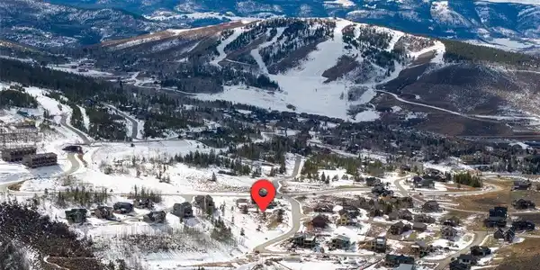Image 3: Aerial - Markers and outlines are to give a general idea of the property location and are not to be relied upon. Image 3: Aerial - Markers and outlines are to give a general idea of the property location and are not to be relied upon.