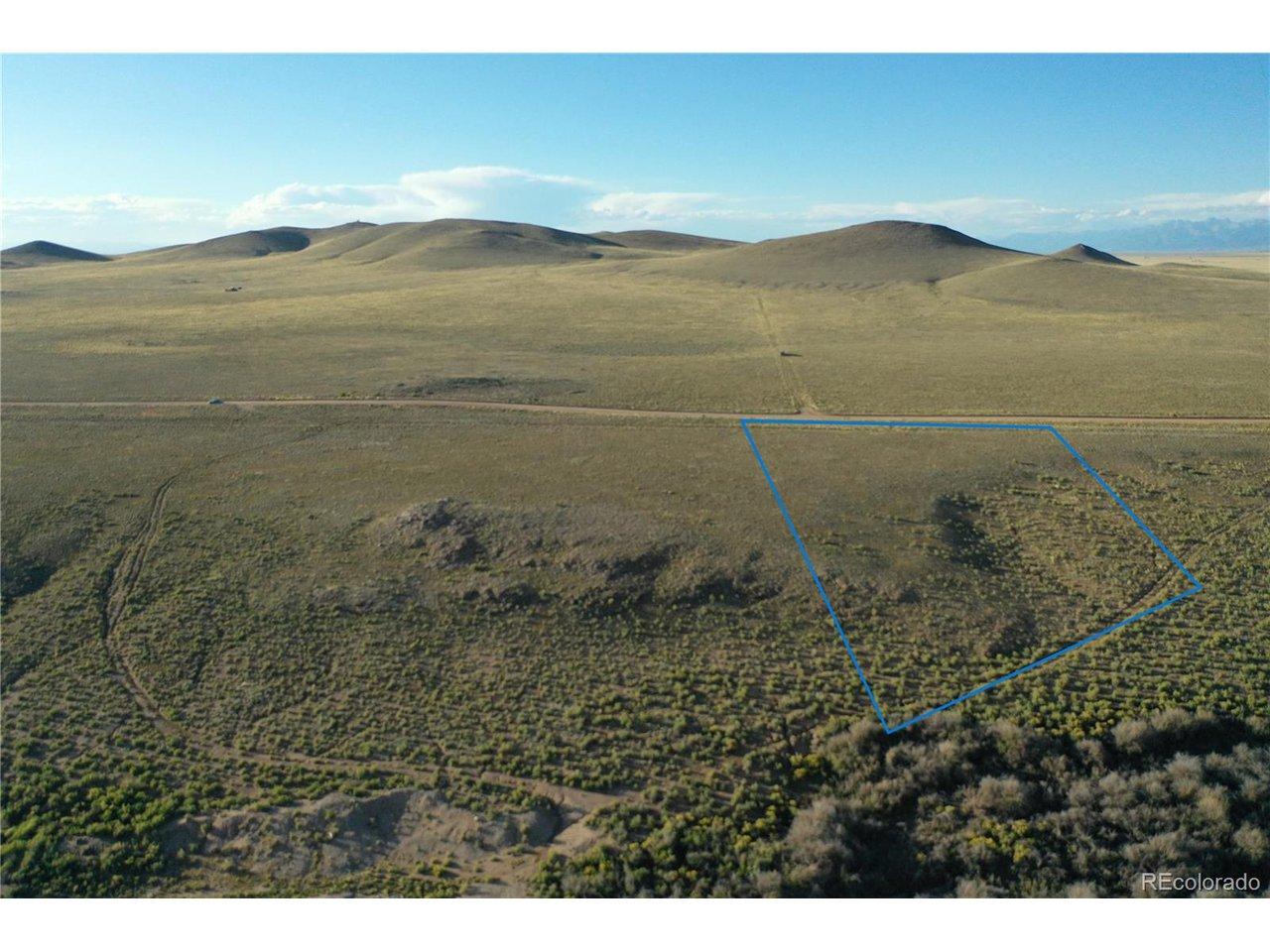 Image 1: This aerial shot with its boundary references are suggested boundary lines based on county maps and shall be deemed reliable but subject to buyer's final survey when purchased. Image 1: This aerial shot with its boundary references are suggested boundary lines based on county maps and shall be deemed reliable but subject to buyer's final survey when purchased.