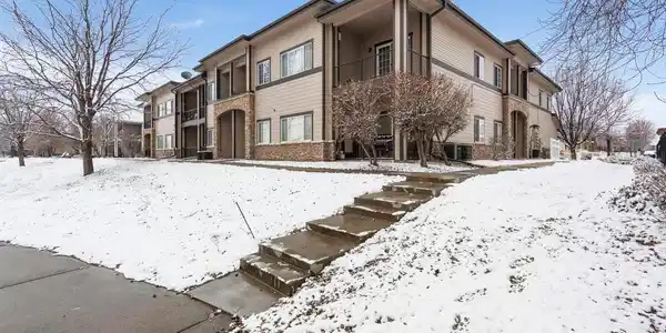 5002 Northern Lights Dr