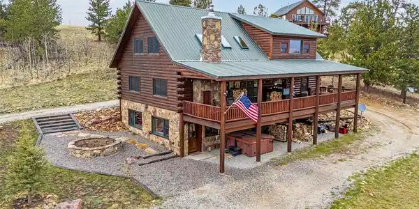 3418 High Creek Rd