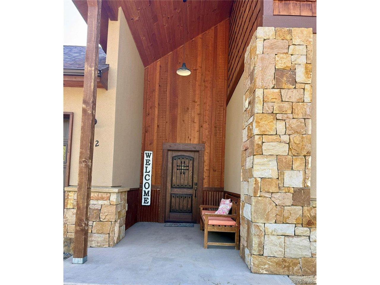 Image 4: Exterior Entry
