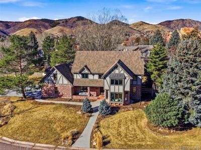 37 Elk Ln