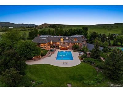 8000 N 41st