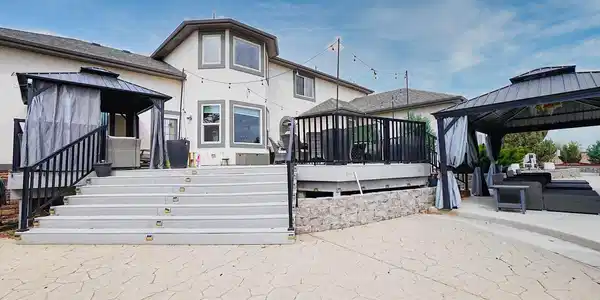 Image 4: Large deck in backyard Image 4: Large deck in backyard