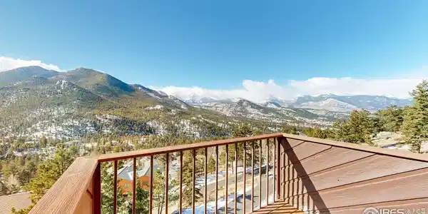 Image 3: Loft deck to your mountain paradise. Image 3: Loft deck to your mountain paradise.