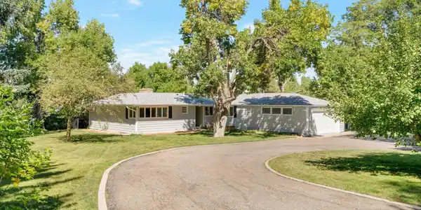 8813 Baseline