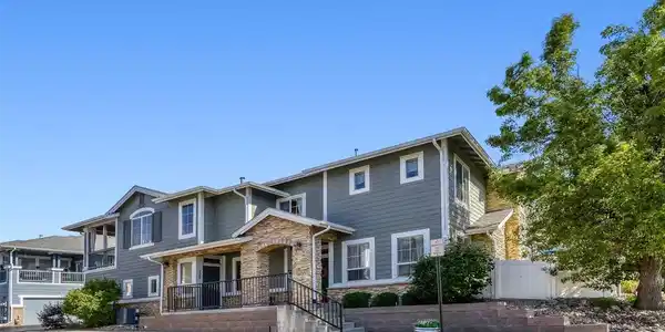 Image 3: Front of home Image 3: Front of home