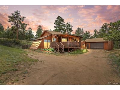 957 Yellow Pine Dr