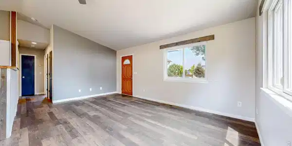 Image 4 Image 4