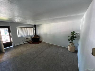 2565 S Sheridan Blvd