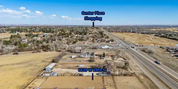 Image 2: All the space of a rural property, right on the West side of town