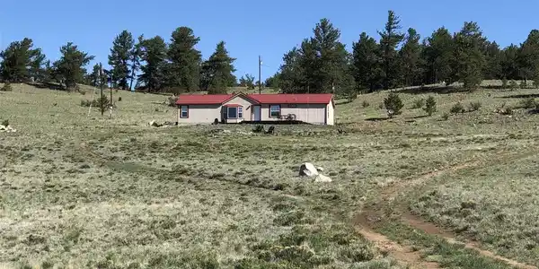 1983 Arapahoe Rd