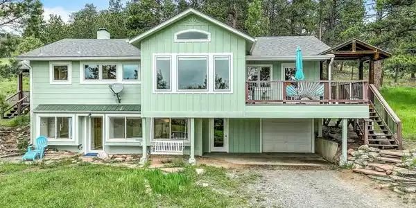 849 Mountain Meadows Rd