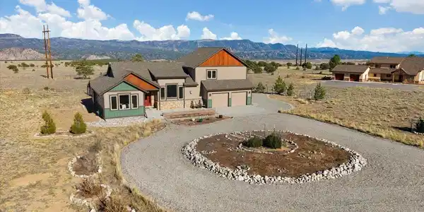 14543 N Stagecoach Ln