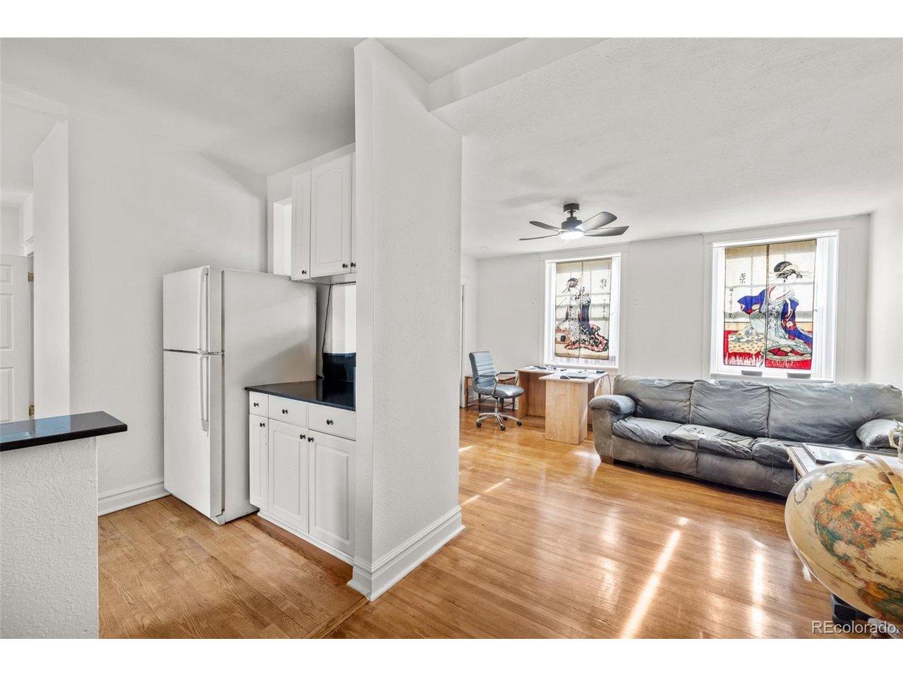 Image 3: Living Room Image 3: Living Room