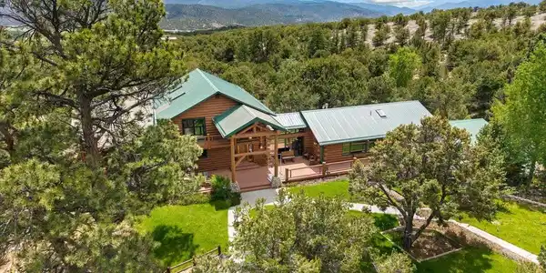 12600 Coyote Valley Rd