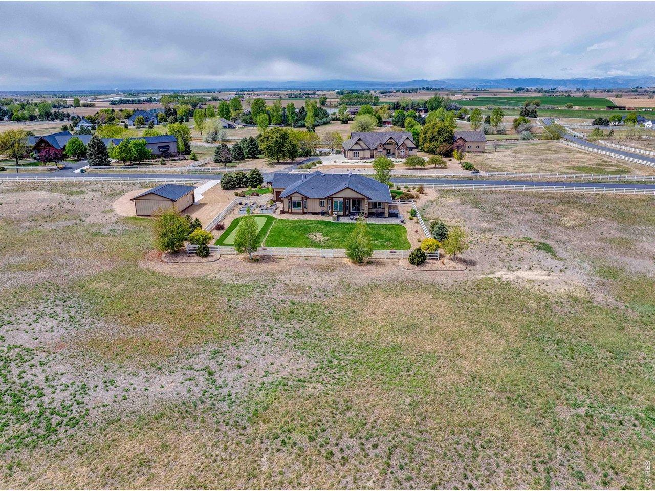 Image 3: Belmont Farms living combines Luxury with Country! Image 3: Belmont Farms living combines Luxury with Country!