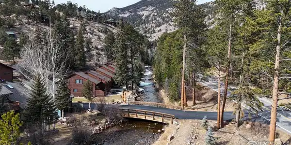 Image 4: Minutes away from Rocky Mountain National Park. Image 4: Minutes away from Rocky Mountain National Park.