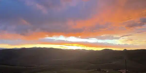 Image 2: Breathtaking sunset from the property. Image 2: Breathtaking sunset from the property.