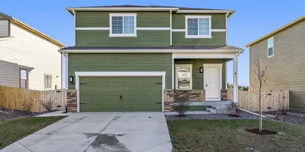 7240 Fall River Cir