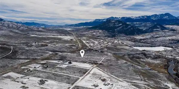 Image 4: Colorado Mountain Land for sale. 700 County Rd 1001, Silverthorne CO
