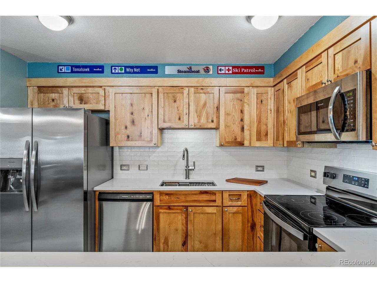 Image 1: New appliances