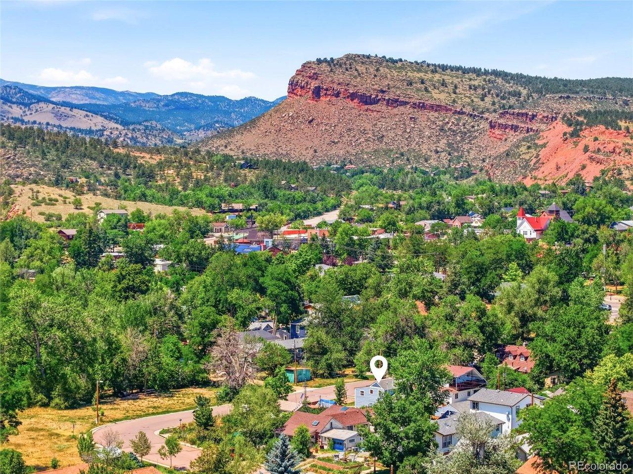 Image 2: Wake up every day to mountain peaks and red rock cliffs framing the view from 317 3rd Ave Image 2: Wake up every day to mountain peaks and red rock cliffs framing the view from 317 3rd Ave