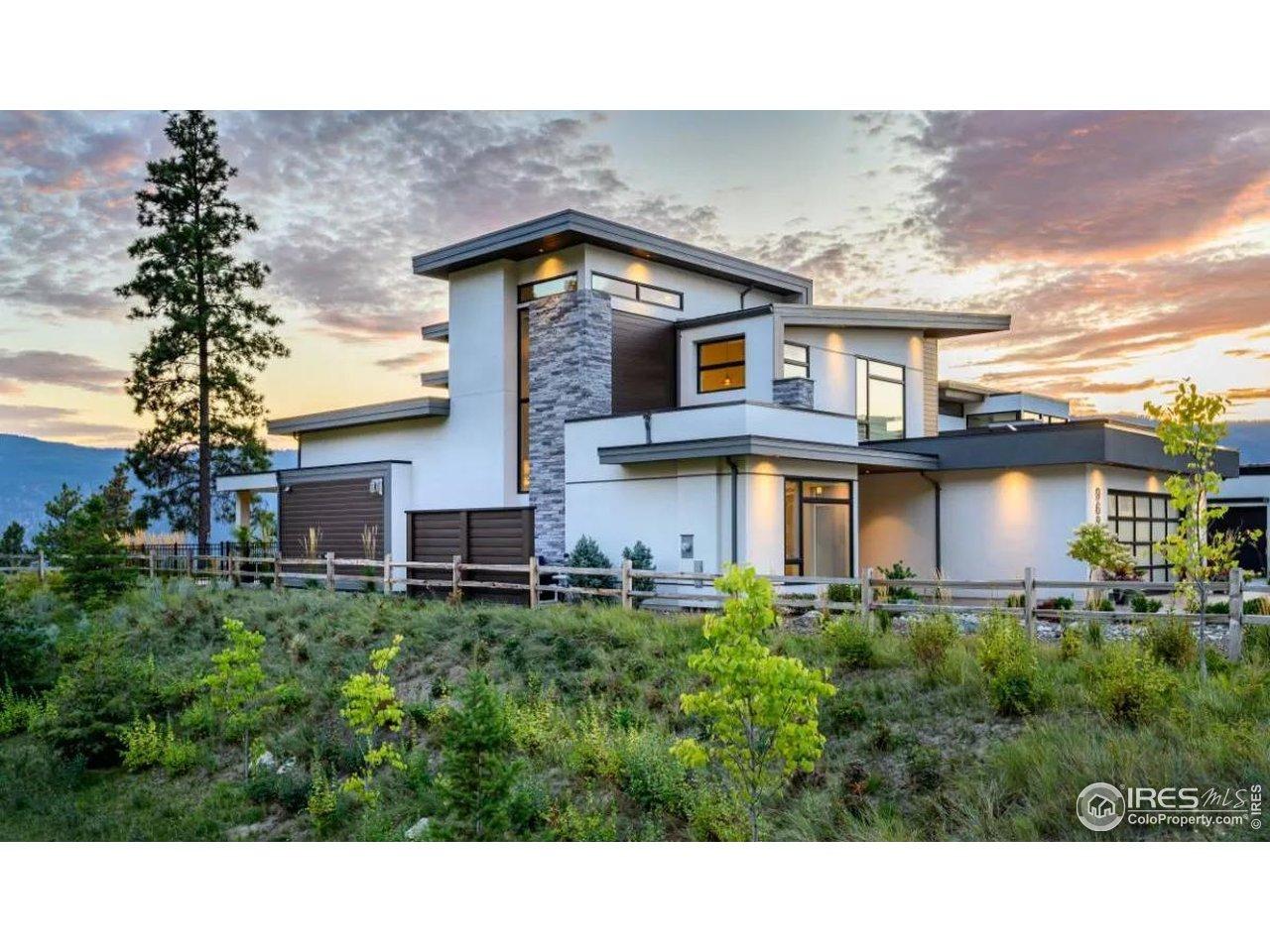 Image 2: Front of Home (Concept only, plan and picture from House Designers, home not built) Image 2: Front of Home (Concept only, plan and picture from House Designers, home not built)