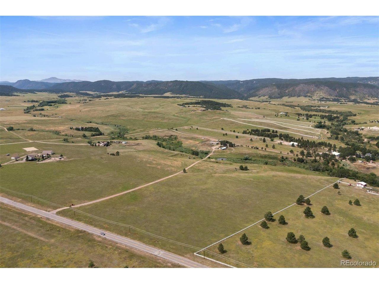 Image 3: Rolling, lush pastures are framed by mature Image 3: Rolling, lush pastures are framed by mature