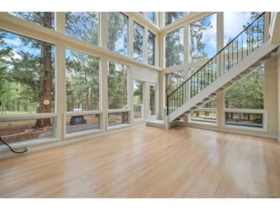 72 Ridge Ln