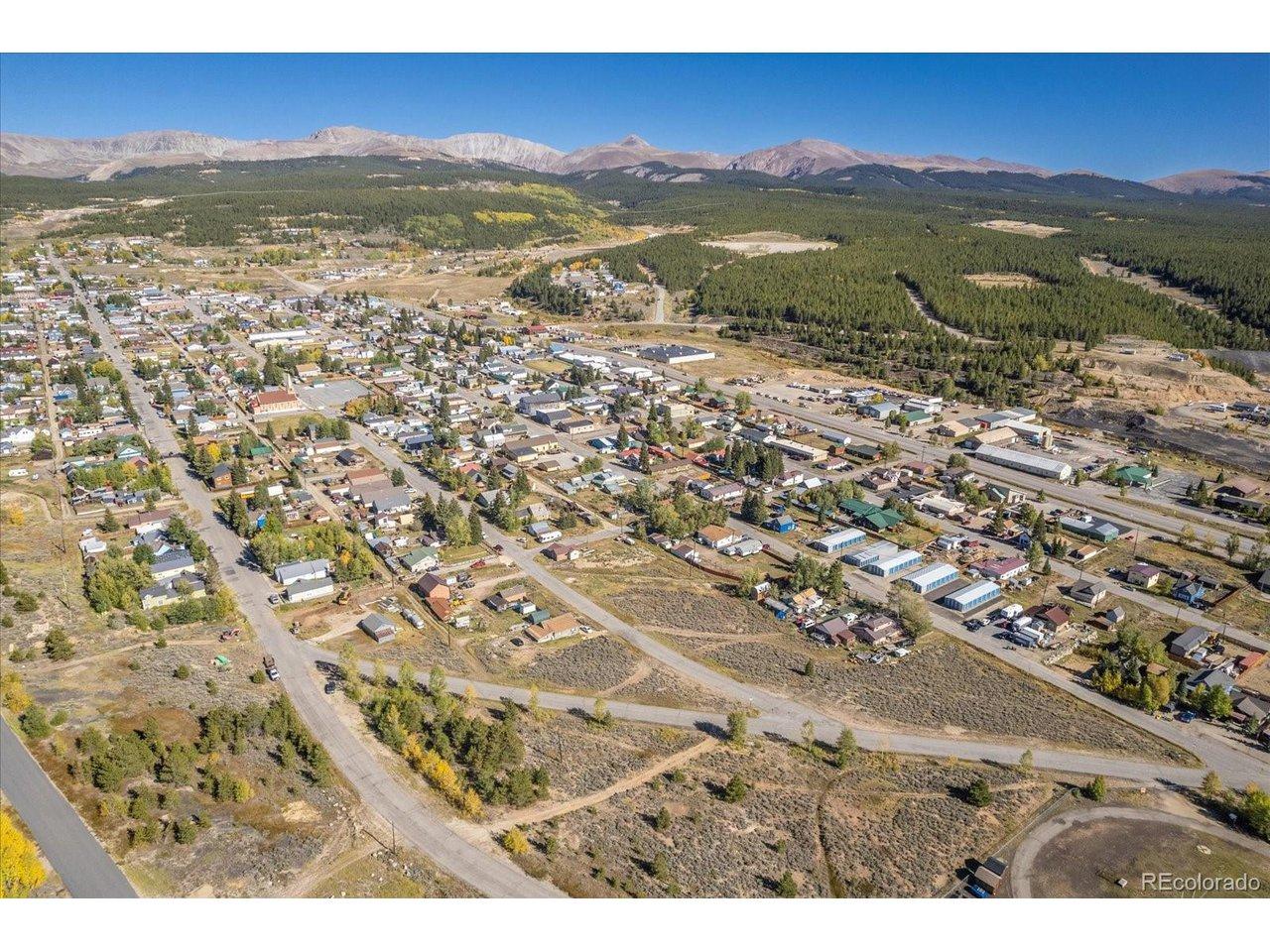 Image 4: Overhead view of proximity to town
