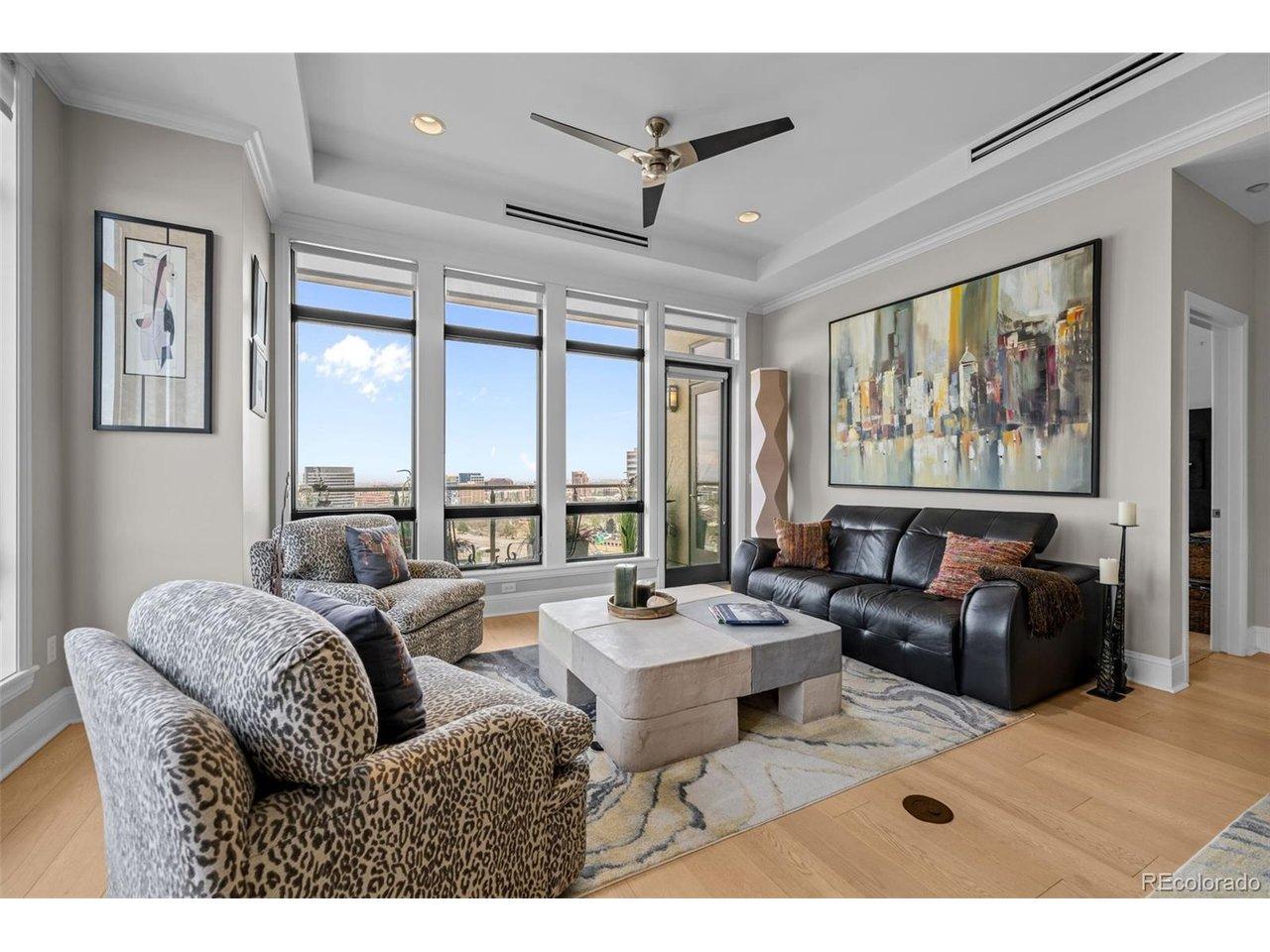 Image 4: Living Room Image 4: Living Room