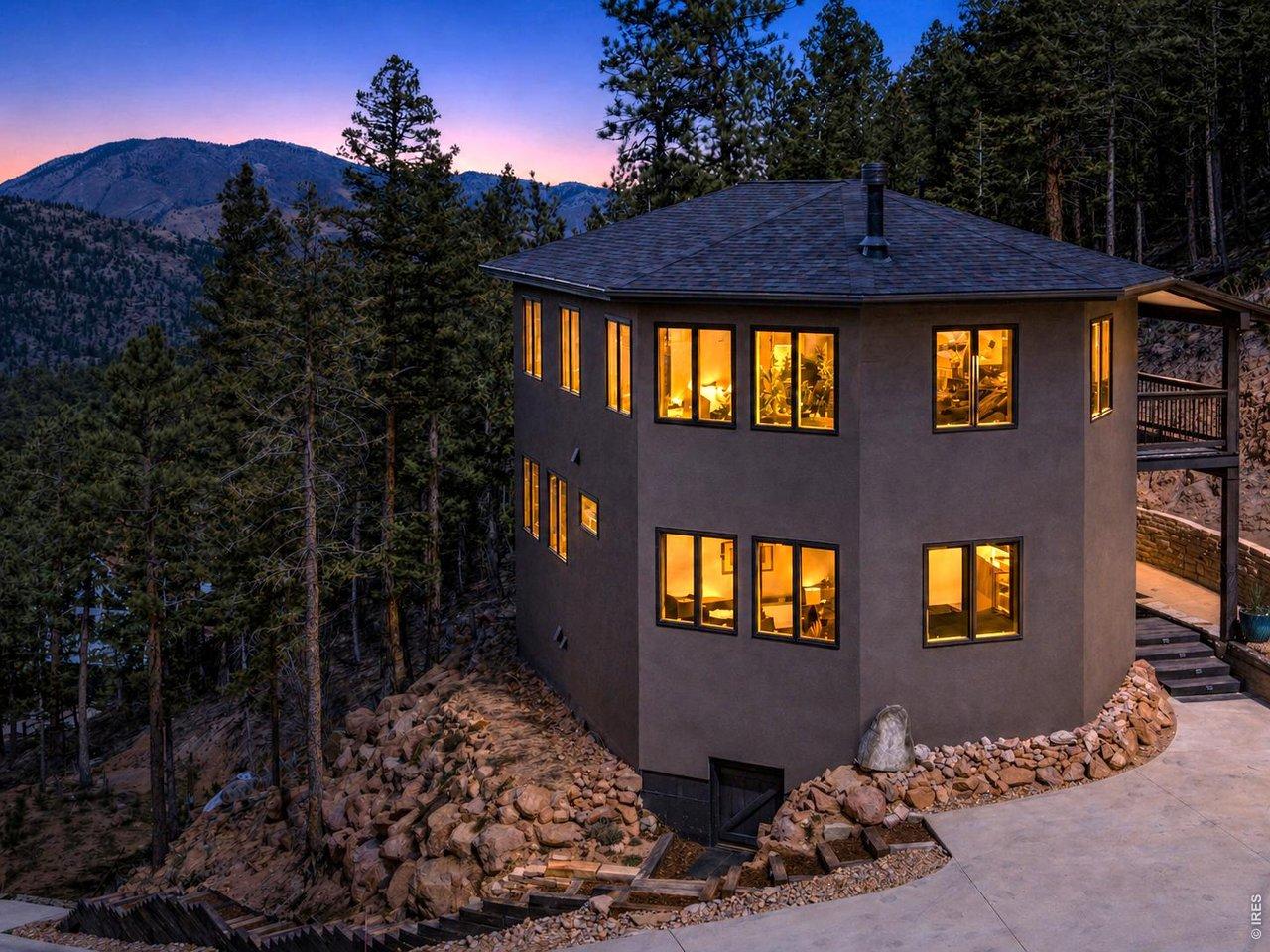 Image 2: Private mountain home with panoramic views, wooded surroundings, and a peaceful elevated setting. Image 2: Private mountain home with panoramic views, wooded surroundings, and a peaceful elevated setting.