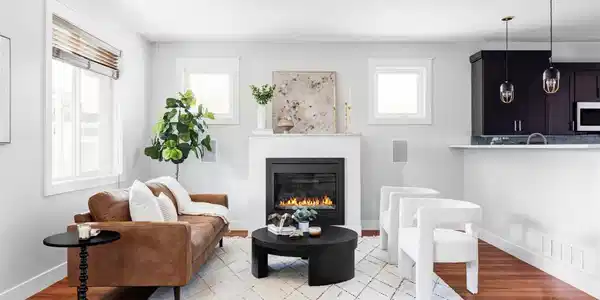 2931 W 20th