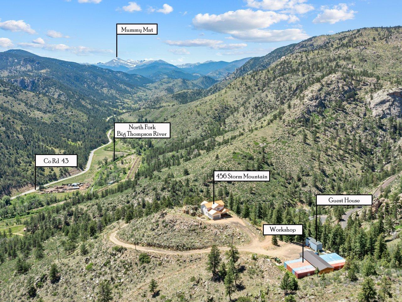 Image 2: Spectacular Mountain Estate Image 2: Spectacular Mountain Estate