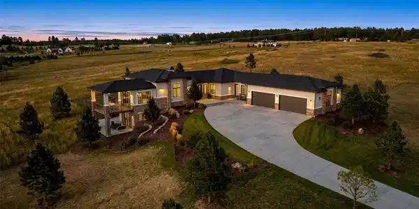 2937 Hidden Den Ct