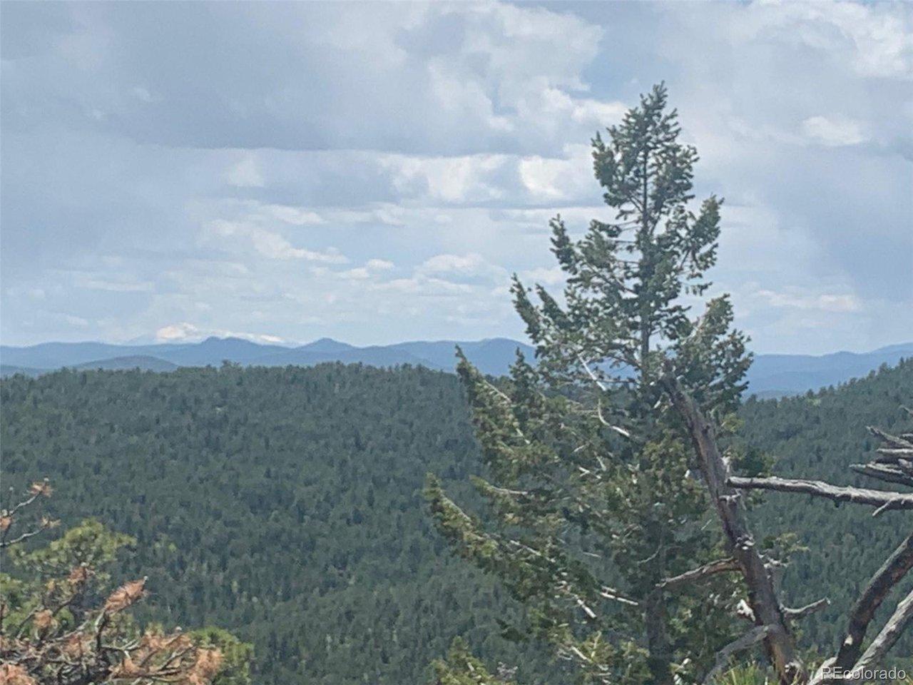 Image 1: Pikes Peak in the distance Image 1: Pikes Peak in the distance