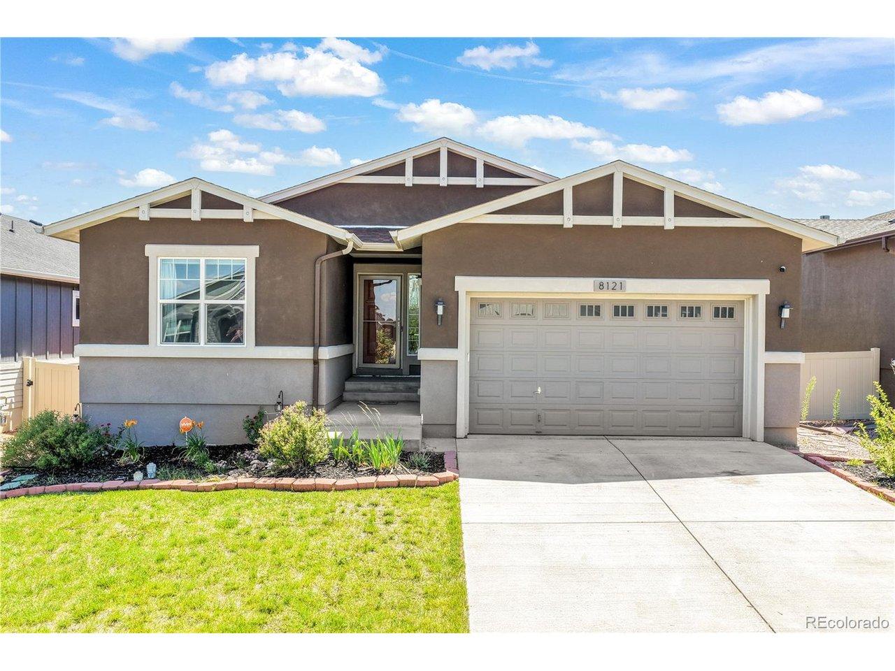 Image 1: Front of home, 2 car garage Image 1: Front of home, 2 car garage