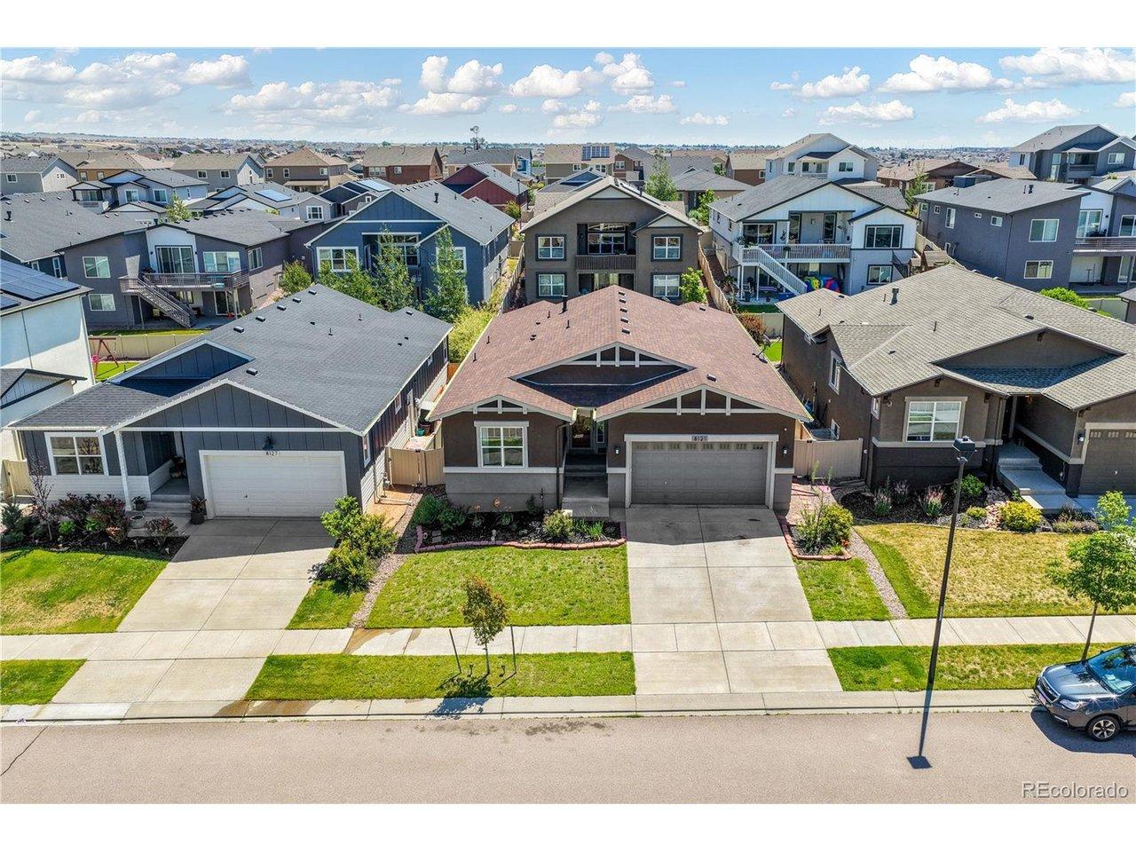 Image 2: Front of home, 2 car garage Image 2: Front of home, 2 car garage