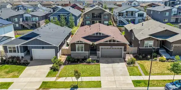 Image 2: Front of home, 2 car garage Image 2: Front of home, 2 car garage