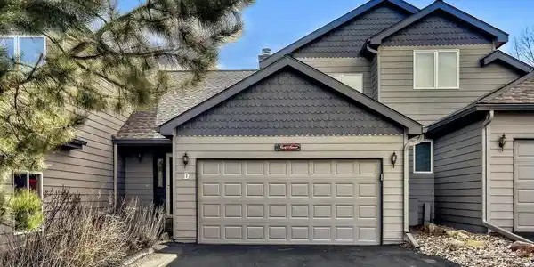 1437 Raven Cir