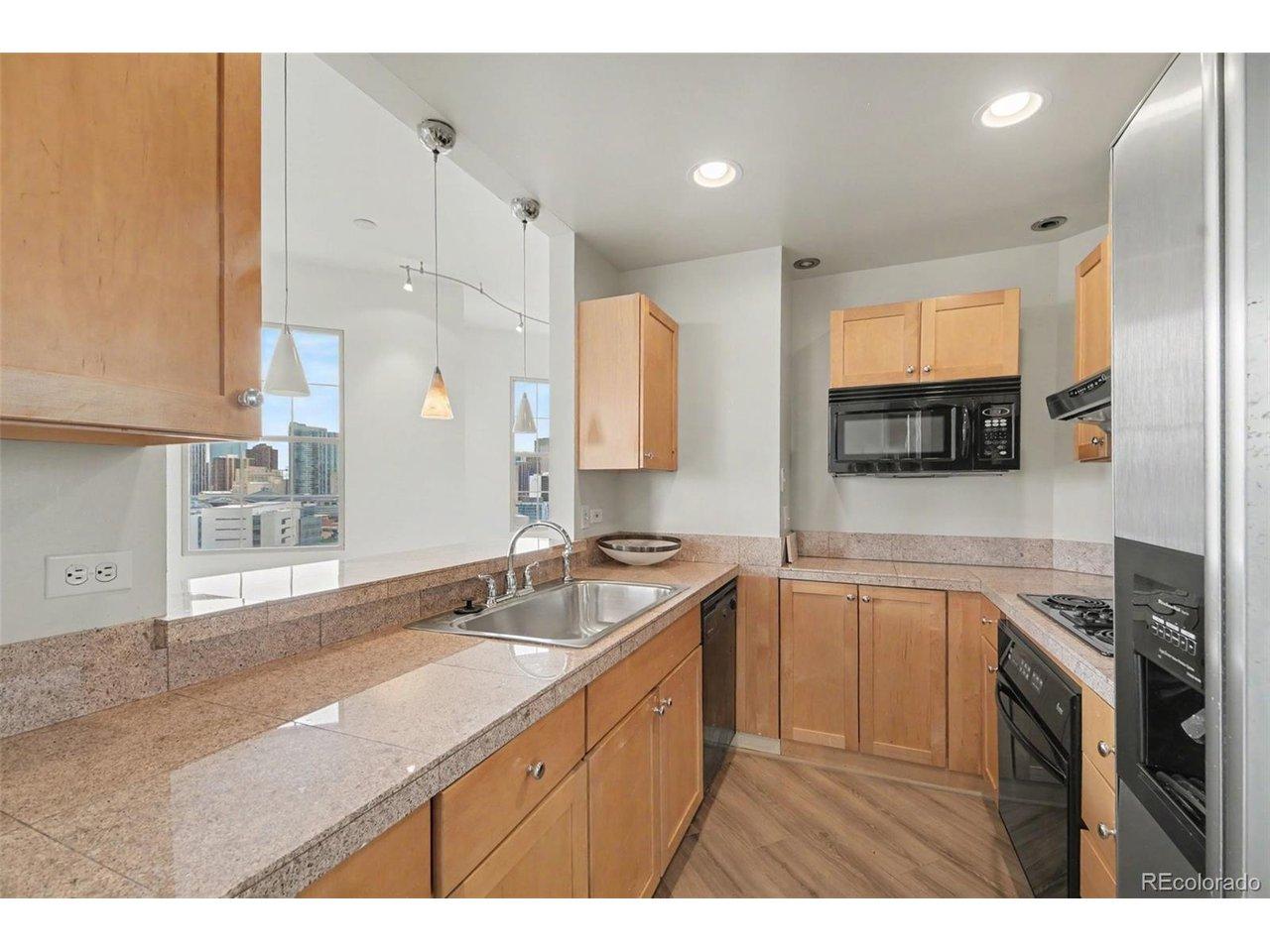 Image 4: Kitchen Image 4: Kitchen