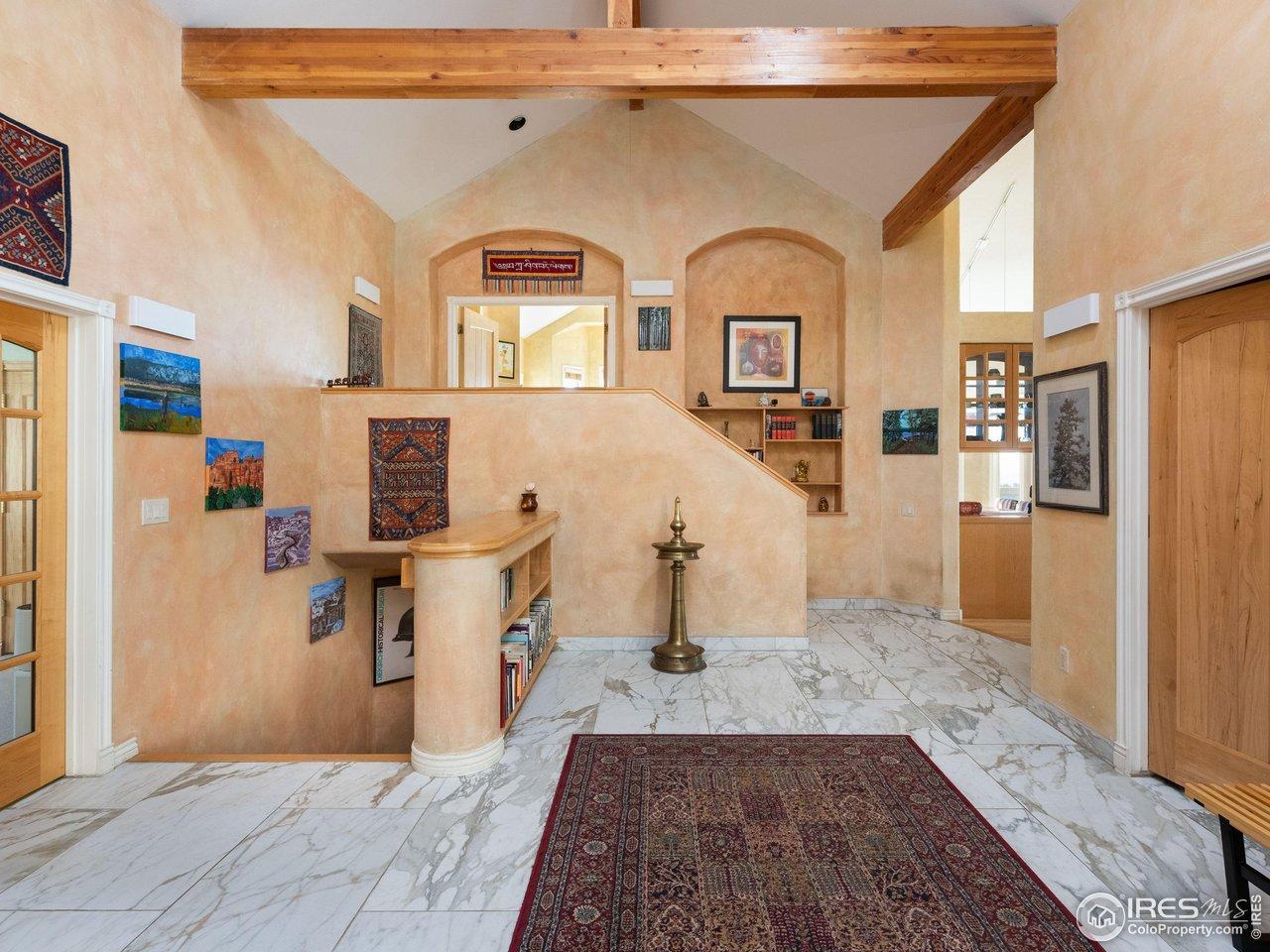 Image 4: Spacious Foyer Image 4: Spacious Foyer