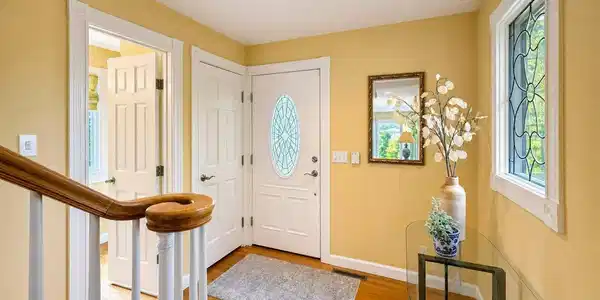 Image 3: Foyer Image 3: Foyer