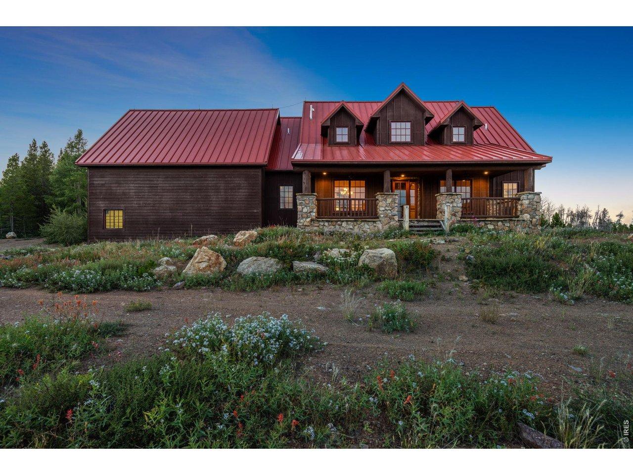 Image 3: Full view of the front of the cabin