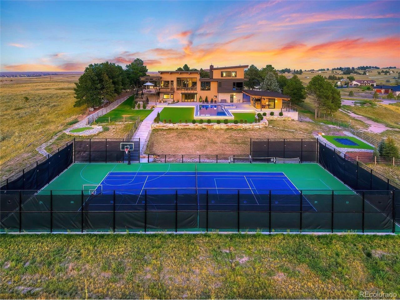 Image 2: 5 Acre Estate with 20 Meter Pool and Full size basketball court and driving range and trampoline!